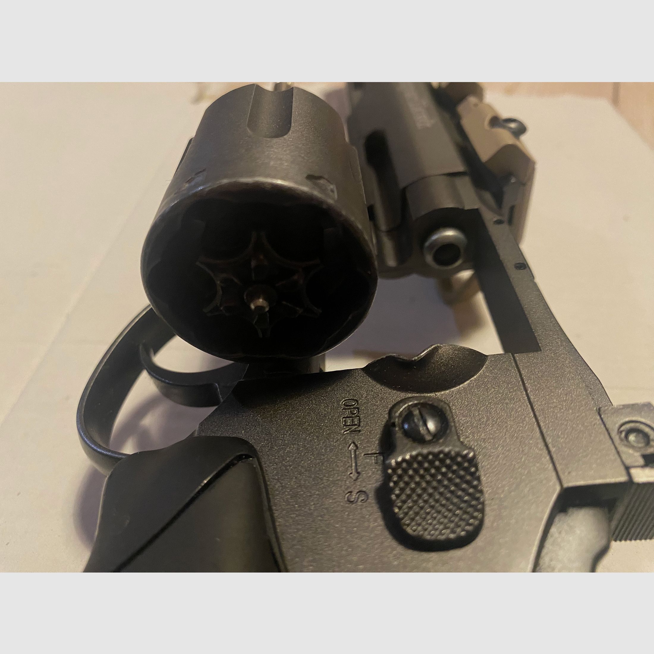 Ruger Super Hawk Revolver CO2 6mm BB