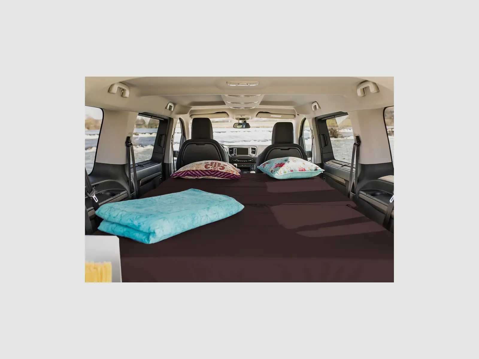 QUQUQ MidiBox Camping Box for Medium Vans, image 3 of 4