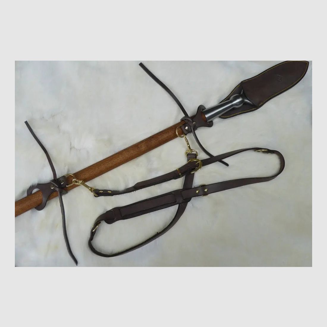 PUMA Saufeder Tragesystem mit abnehmbaren Schlaufen