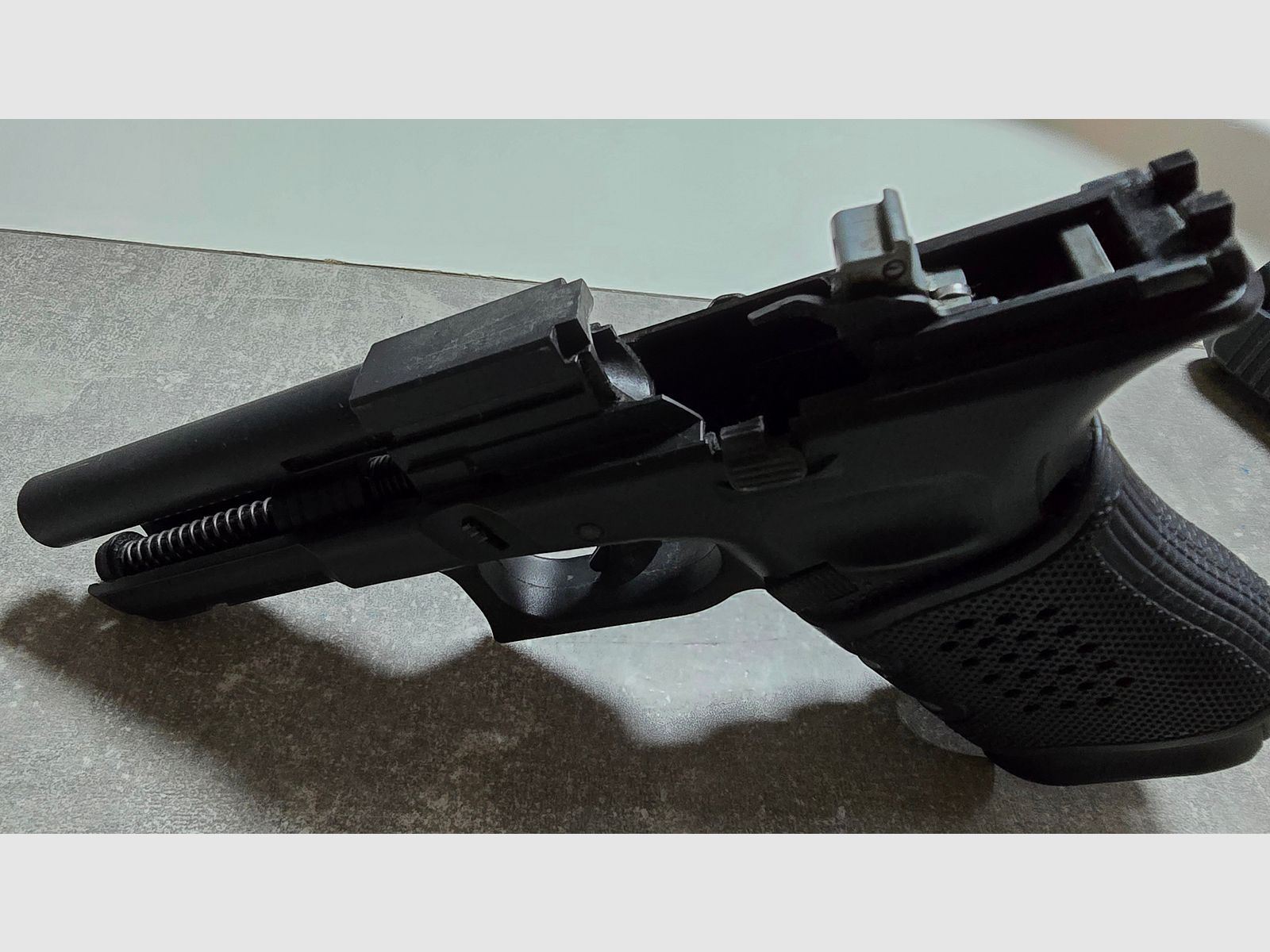 Umarex Glock 17 Gen 5 9mm PAK / Schreckschuss