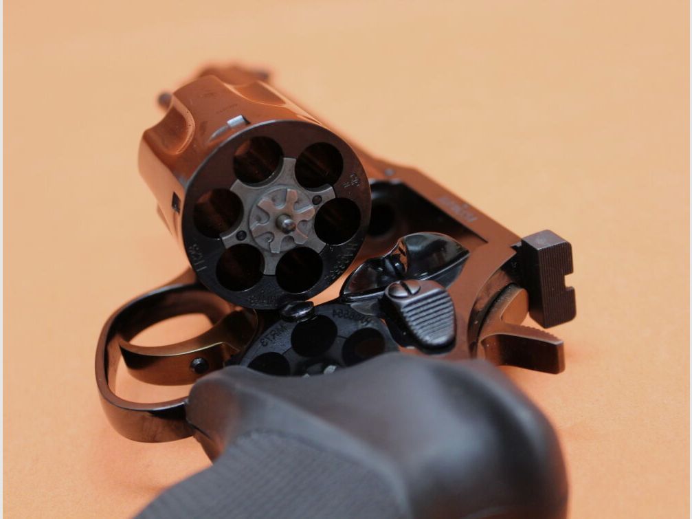 Manurhin Revolver .357Magnum Manurhin MR73 Sport 6" Lauf/ Mikrometervisier/ einstellbarer Abzug, Bild 4 von 9