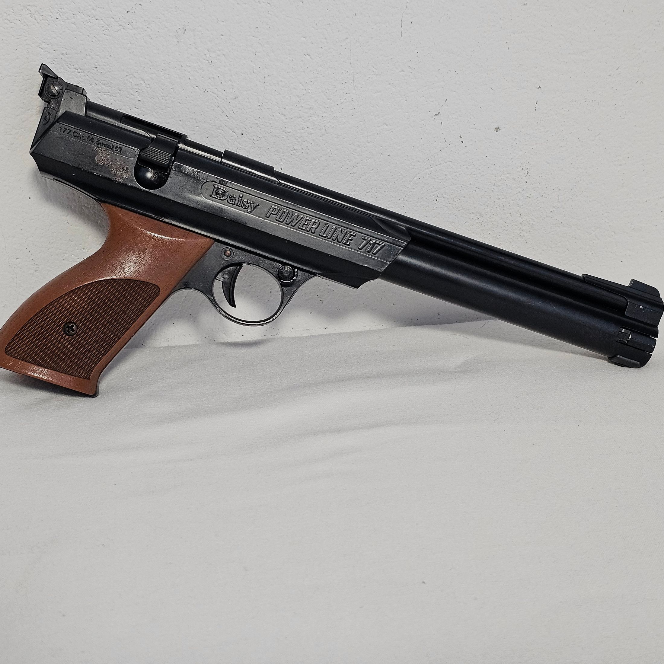 Air pistol Daisy Powerline 717