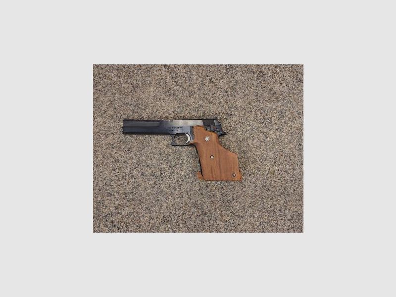 Pistola de deporte Smith & Wesson 422 calibre .22 lr