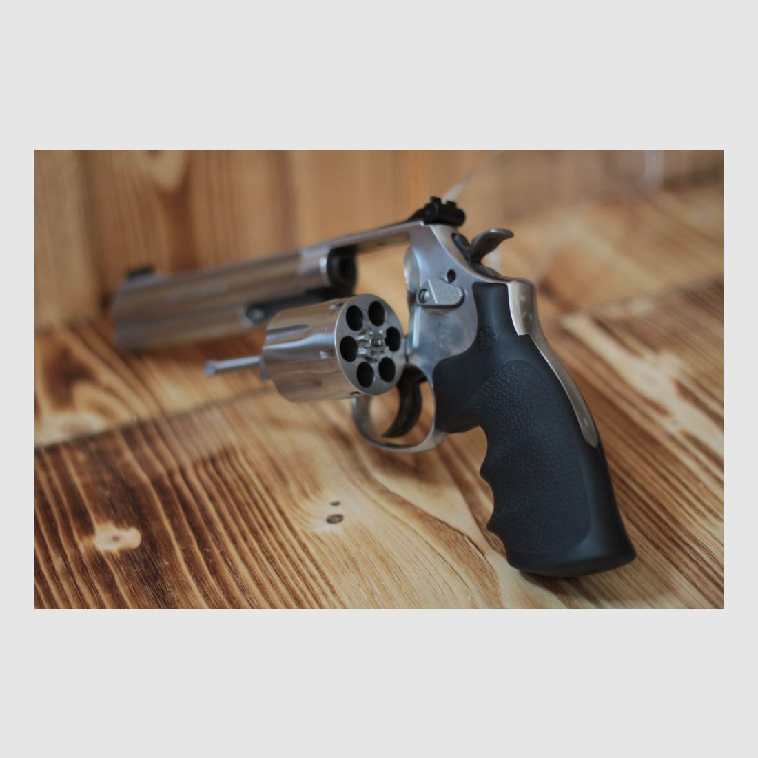 Rewolwer Smith & Wesson model 686-6 kal. .357 Magnum