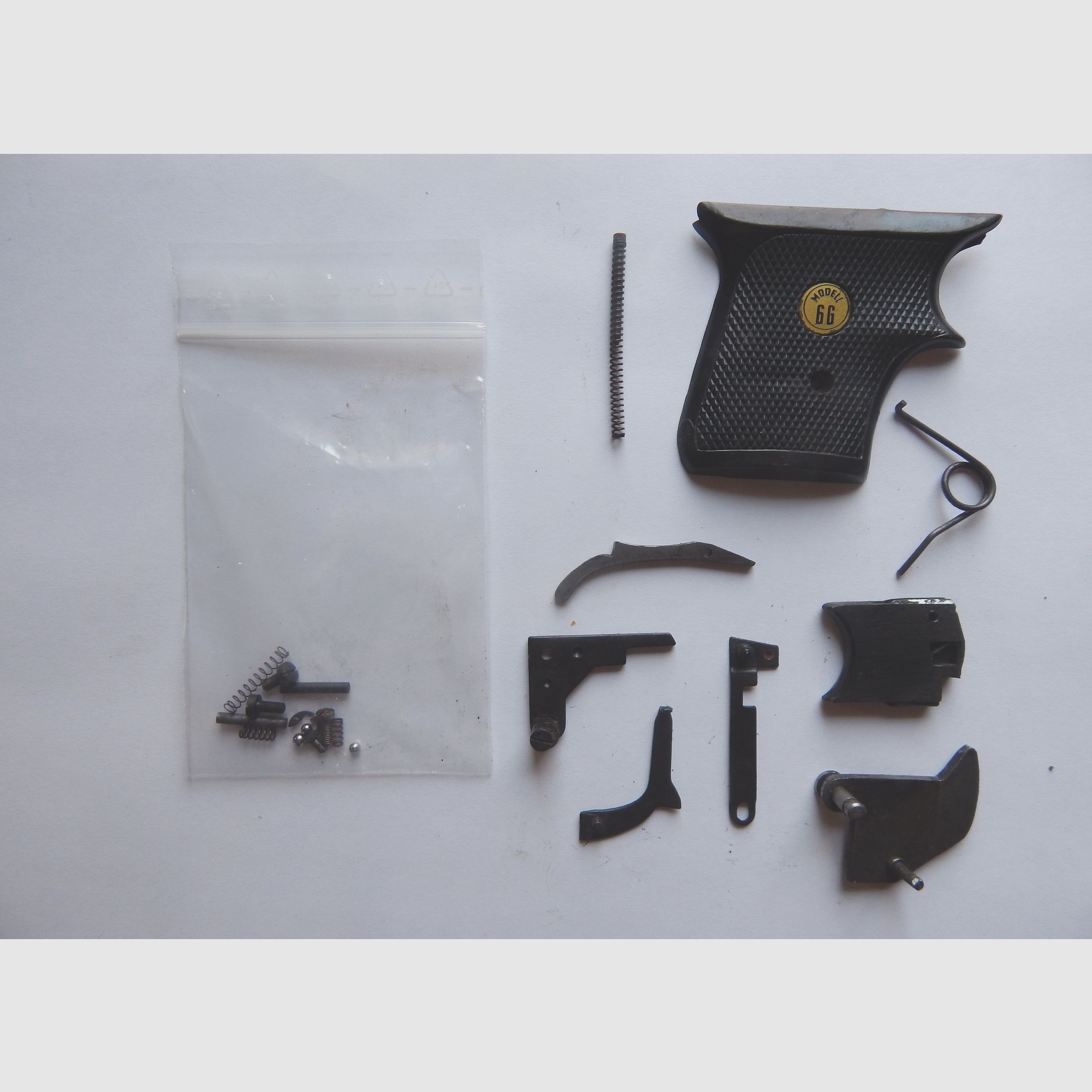 Ersatzteile für EM-GE 6 mm Schreckschusspistole