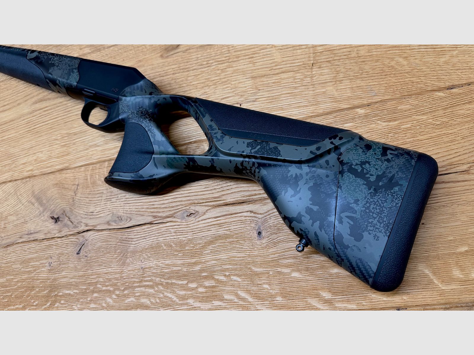 Blaser R8 Ultimate Carbon Huntec Camo housing / logo black / semi weight