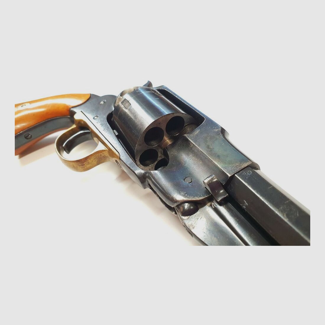Hege Uberti percussion revolver Hege Uberti Mod. 1858 New Army .44