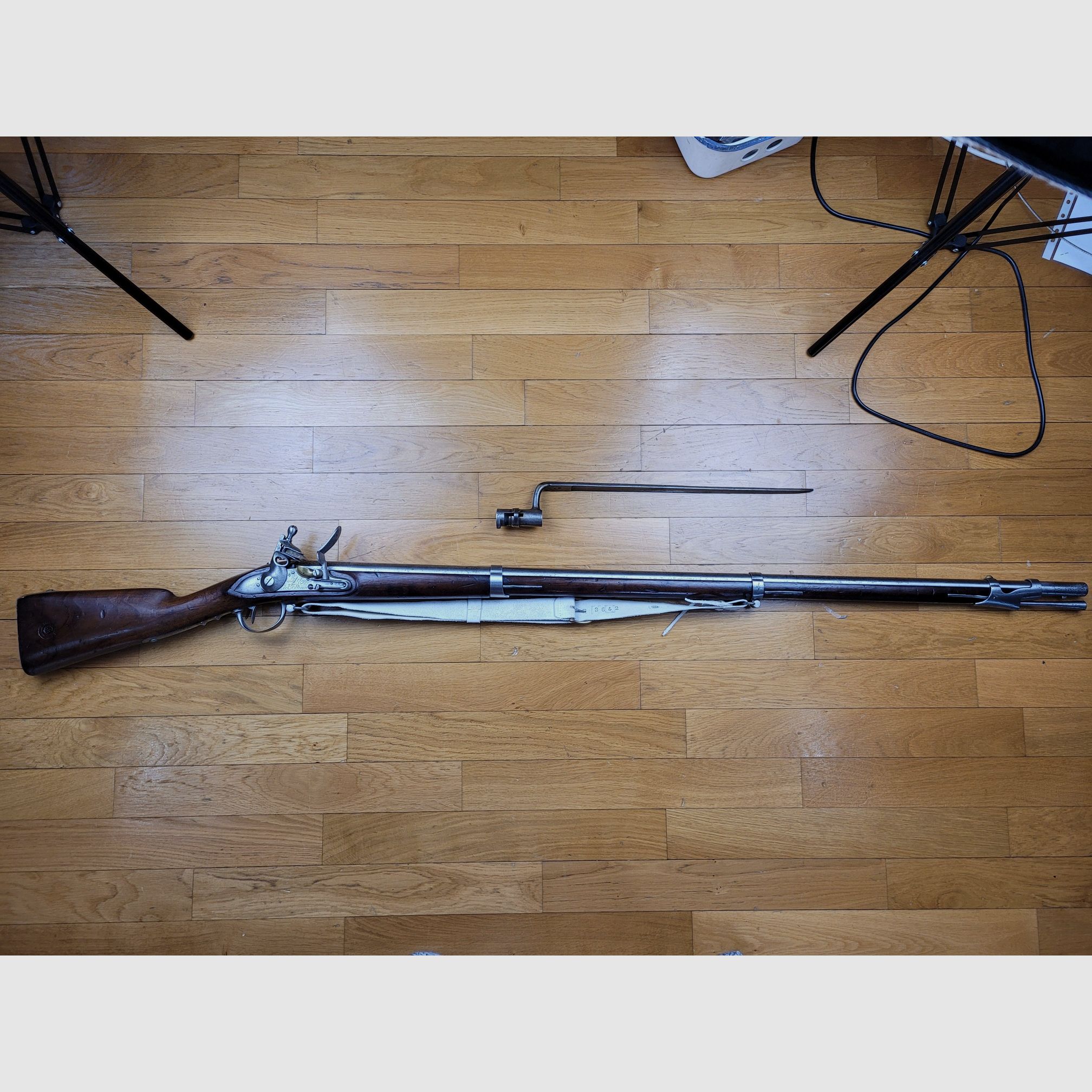 Sehr schönes Gewehr 1777 modifiziert AN IX – Kaiserliche Manufaktur von St Étienne – 1813 – homogen – Gewehrriemen und Bajonett – Seltenheitszustand, Bild 2 von 45