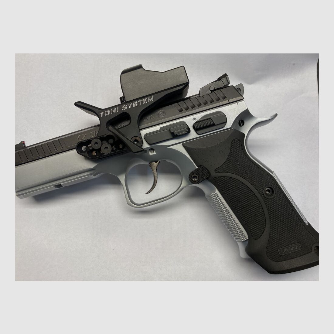 Nill Master negro CZ 75 Shadow 2, KMR S-02