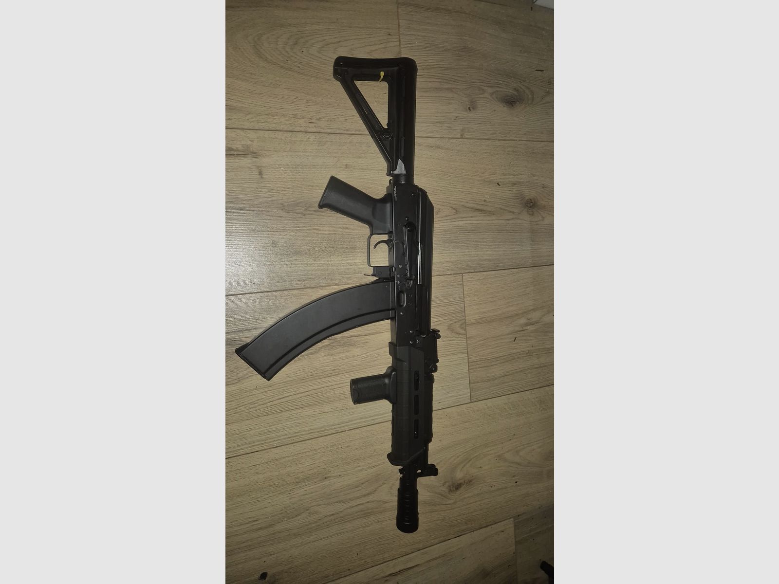 AK-105