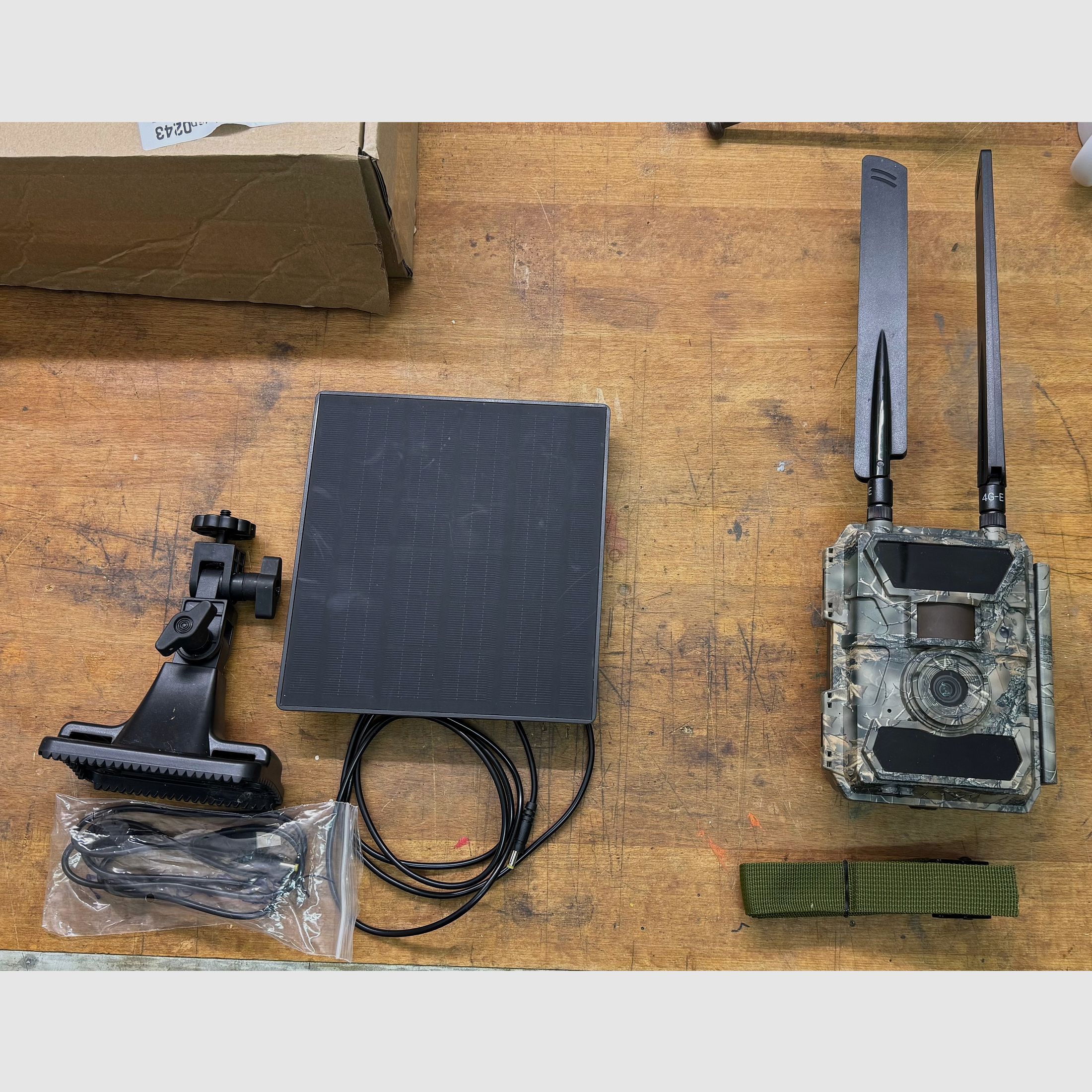 Wildkamera Deermapper HABICHT 4.0 + Moduł solarny SP200