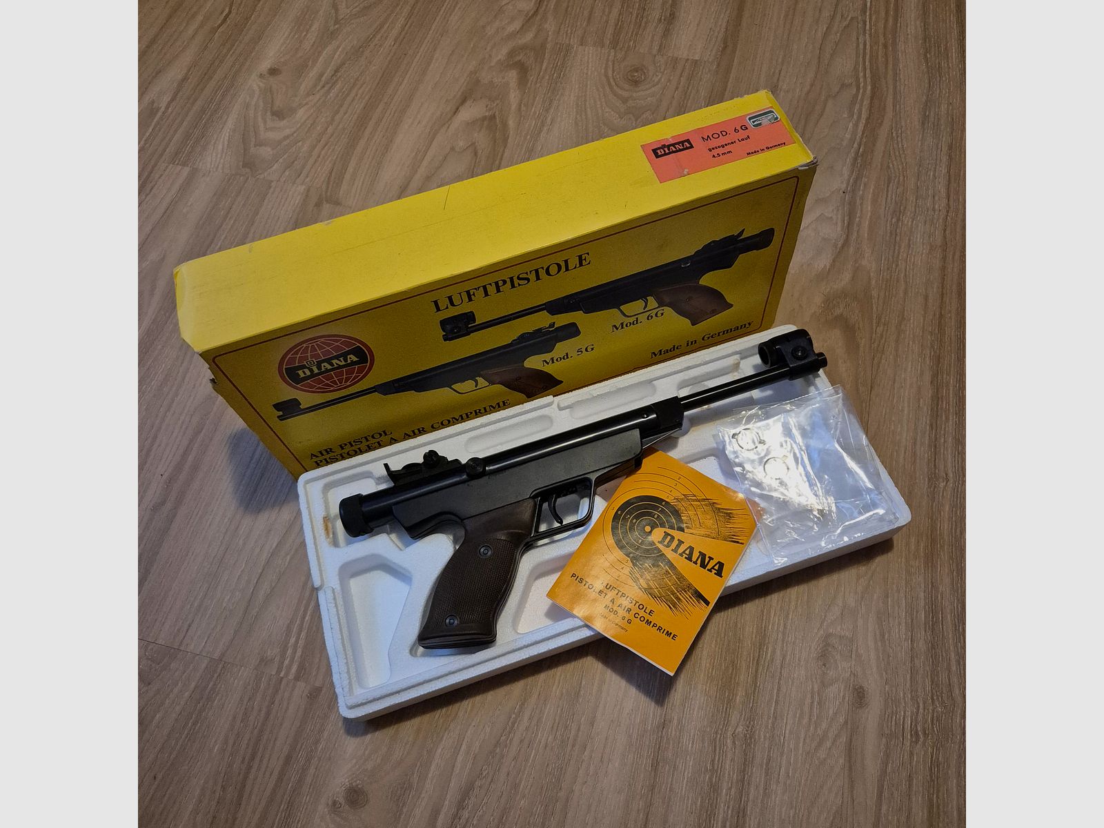 Diana pistolet pneumatyczny Mod. 6G 4,5mm z gwintowaną lufą - uszkodzony