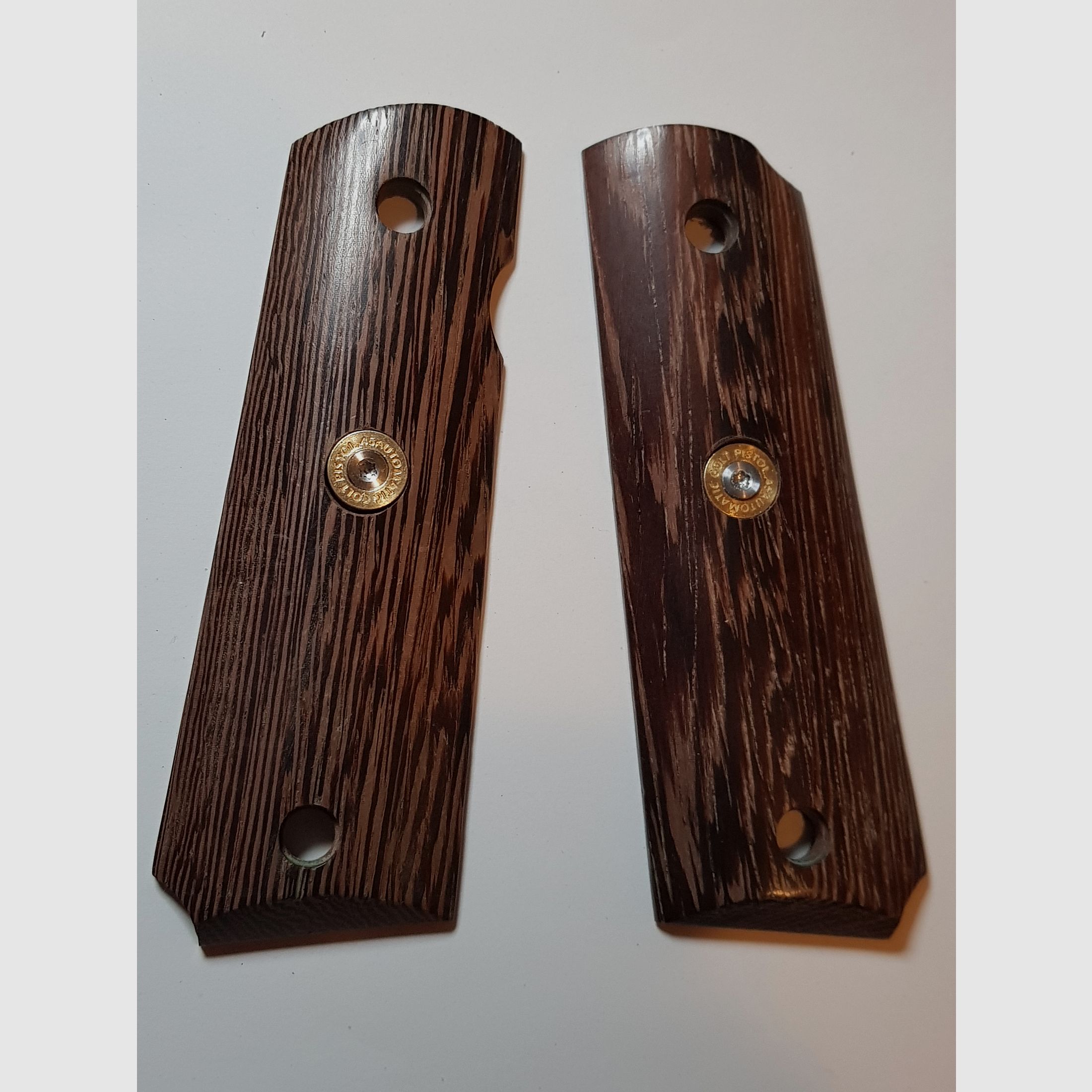 Griffschalen der Colt 1911 oder ME Sport 1911