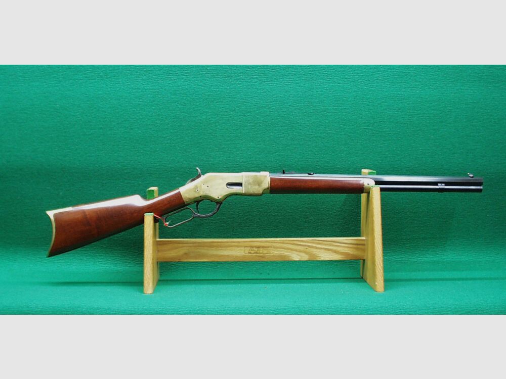 Rifle corto Uberti 1866, revisado