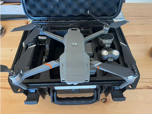 Wärmebilddrohne DJI Mavic 2 Enterprise Advanced inkl. Fly and more Kit