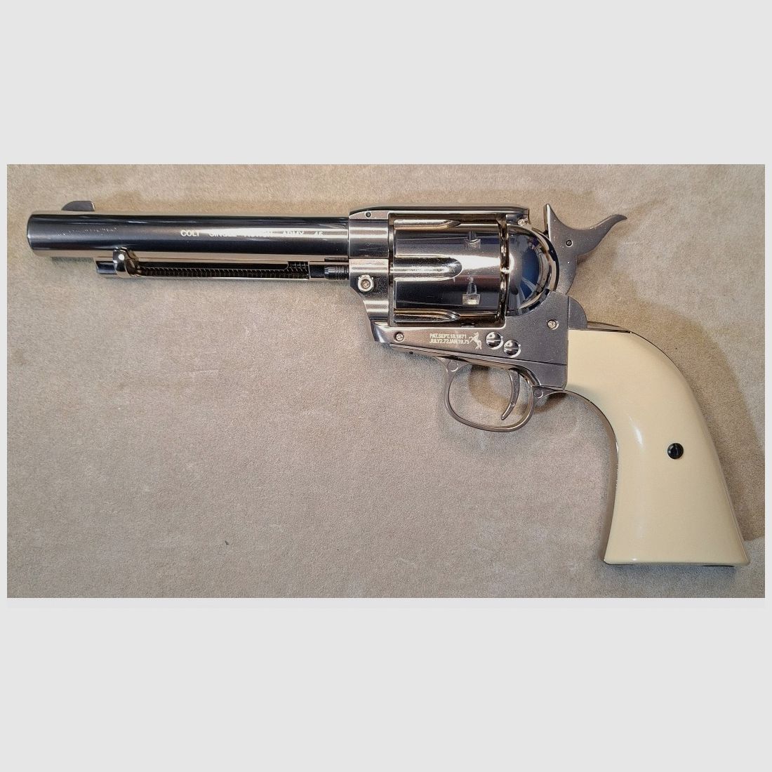 !!! Als nieuw!!! Colt SAA . 45, volmetaal, nikkelafwerking, 5,5", kal. 4,5mm Co², P18!