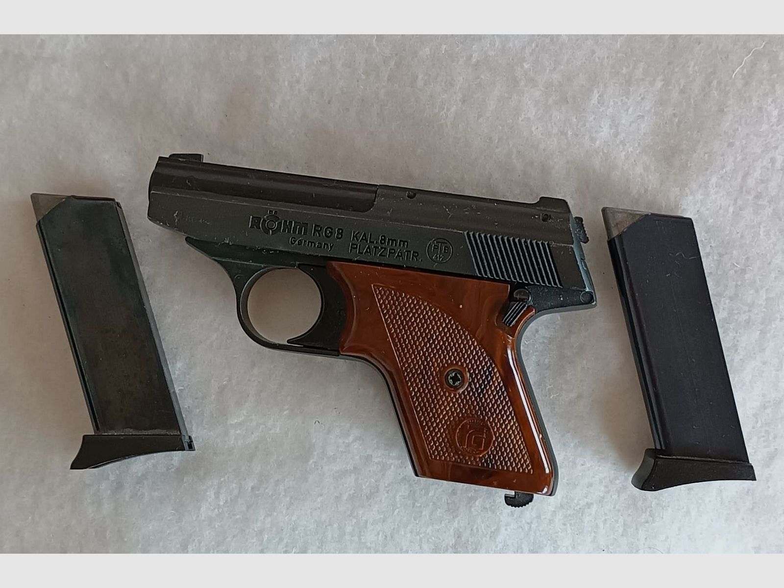 Röhm RG8 Schreckschuss/Gaspistole , Selbstlade-Signal-Pistole 8mm