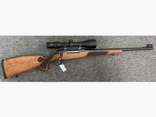 CZ557 Repetierbüchse 8x57IS mit Meopta R1r