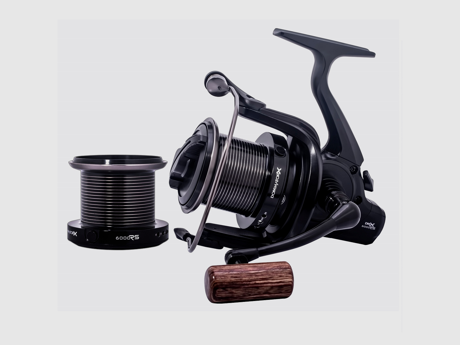 Sonik DOMINATORX 8000 RS Karpfenrollen