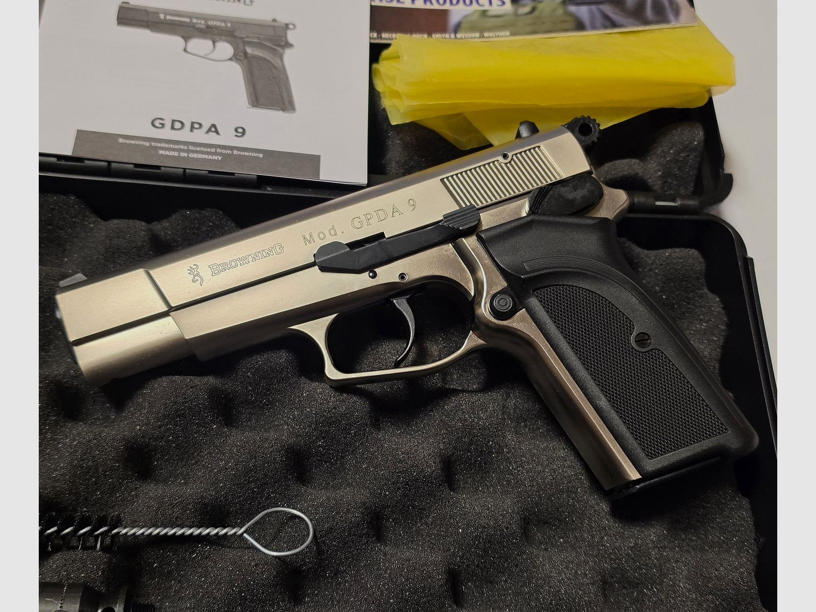 Browning GPDA9 Nickel 9mm PAK blank firing pistol, image 2 of 4