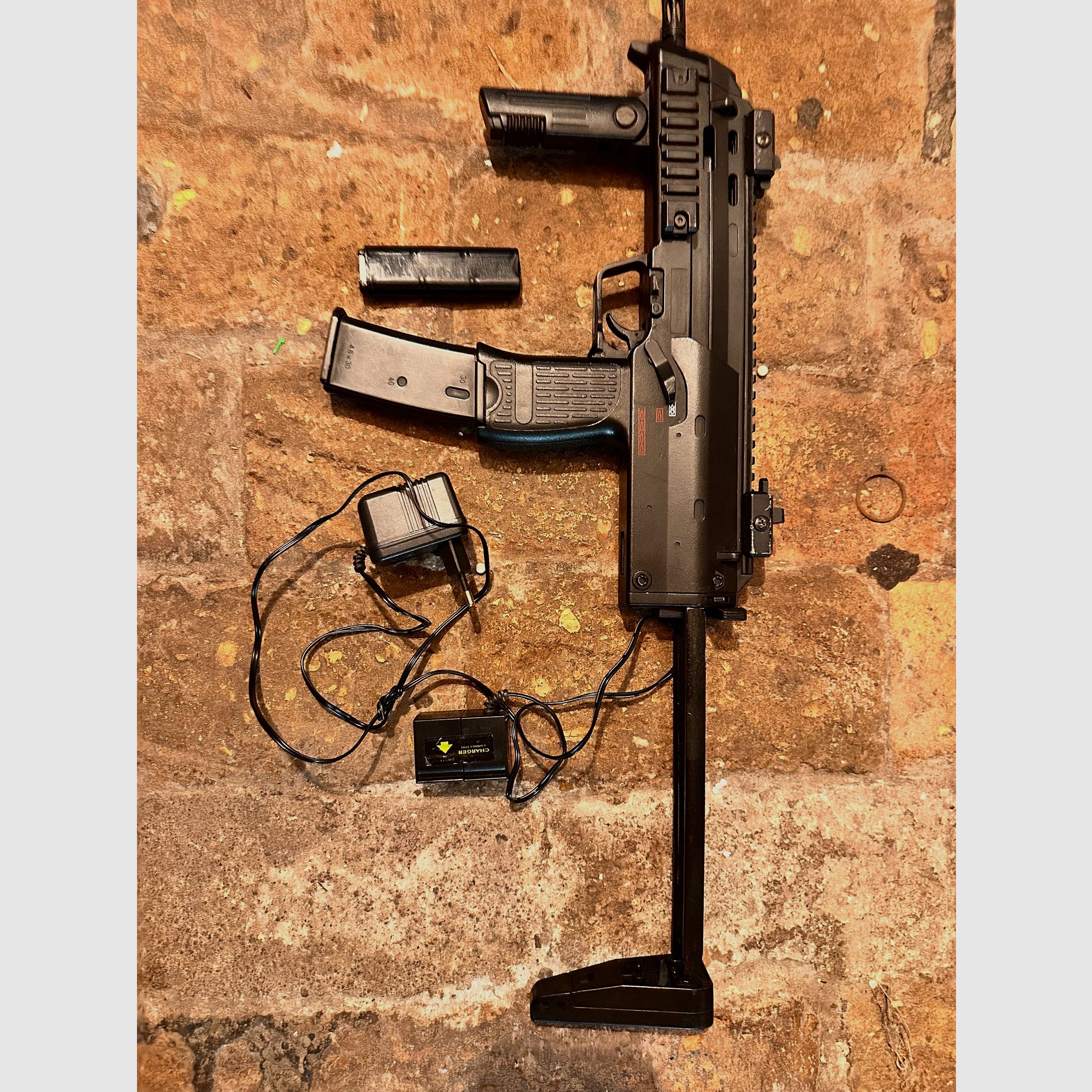 Hk MP7 softair mit Akku 