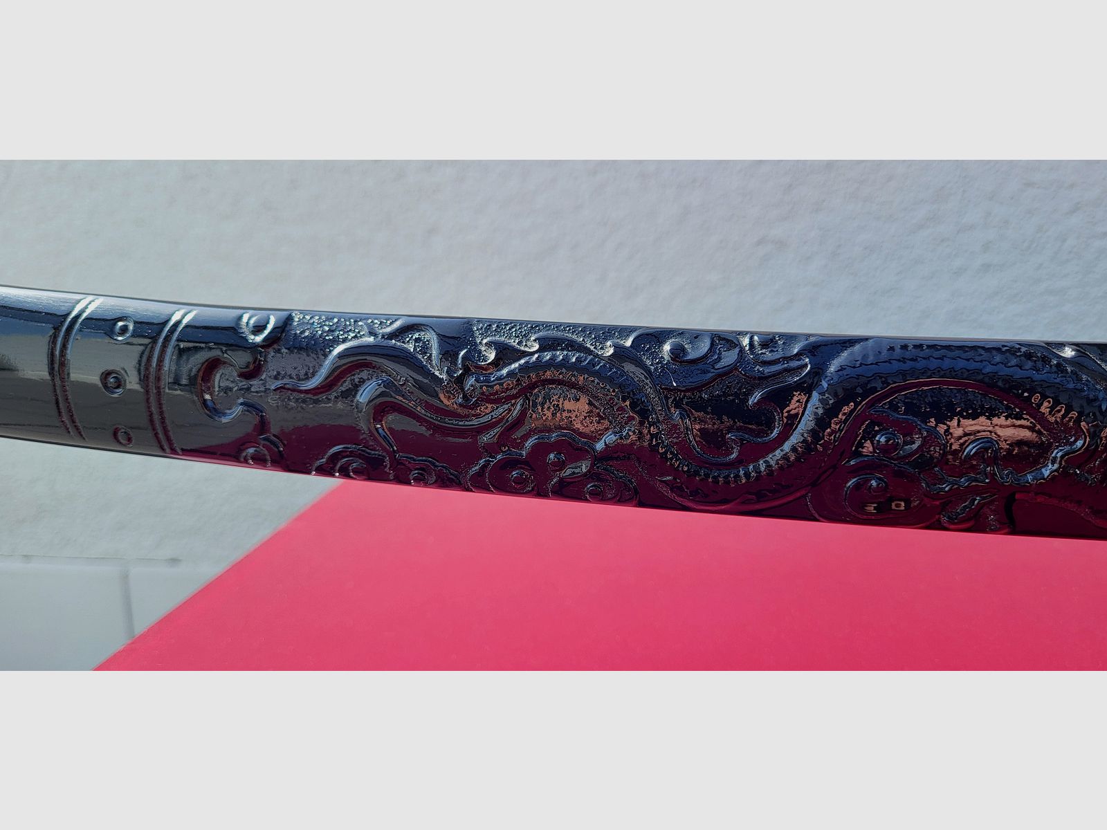 Katana Toshiro Tenryu, schwarz, mit eingraviertem Drachen auf Saya