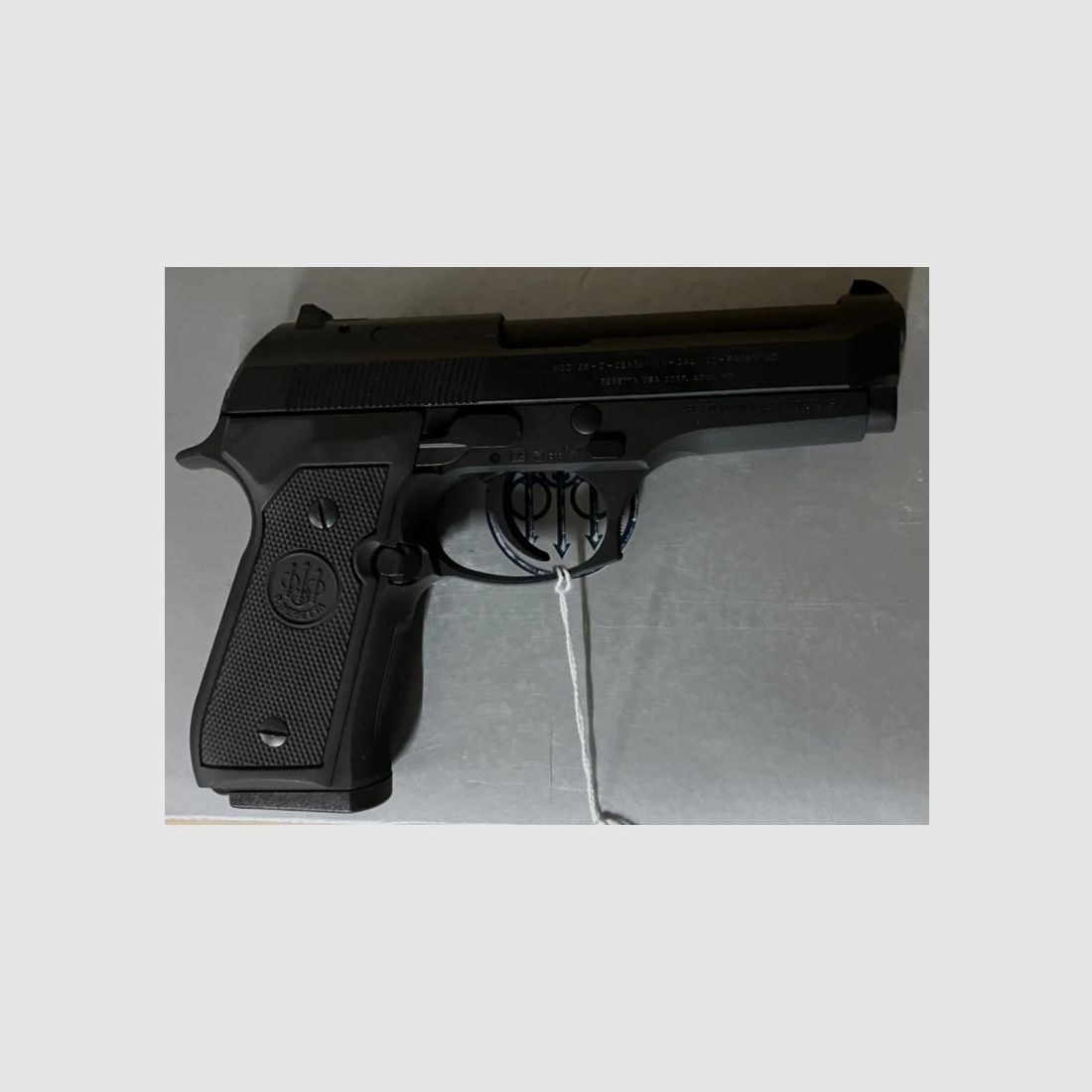 BERETTA 96D 40S&W (GEBRAUCHT), Bild 1 von 3