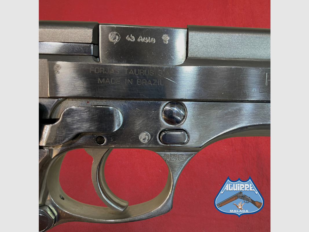 Pistola Taurus PT945 in acciaio inossidabile Cal. 45ACP, immagine 4 di 6
