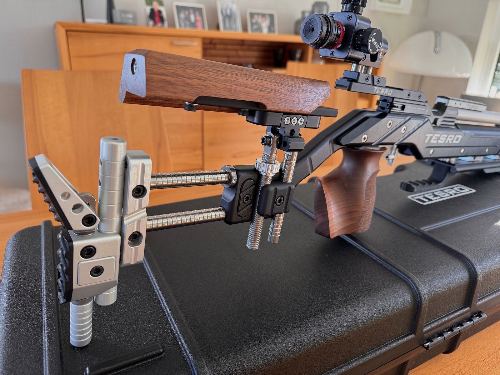 Match Luftgewehr TESRO Signum RS100 Schwarz.