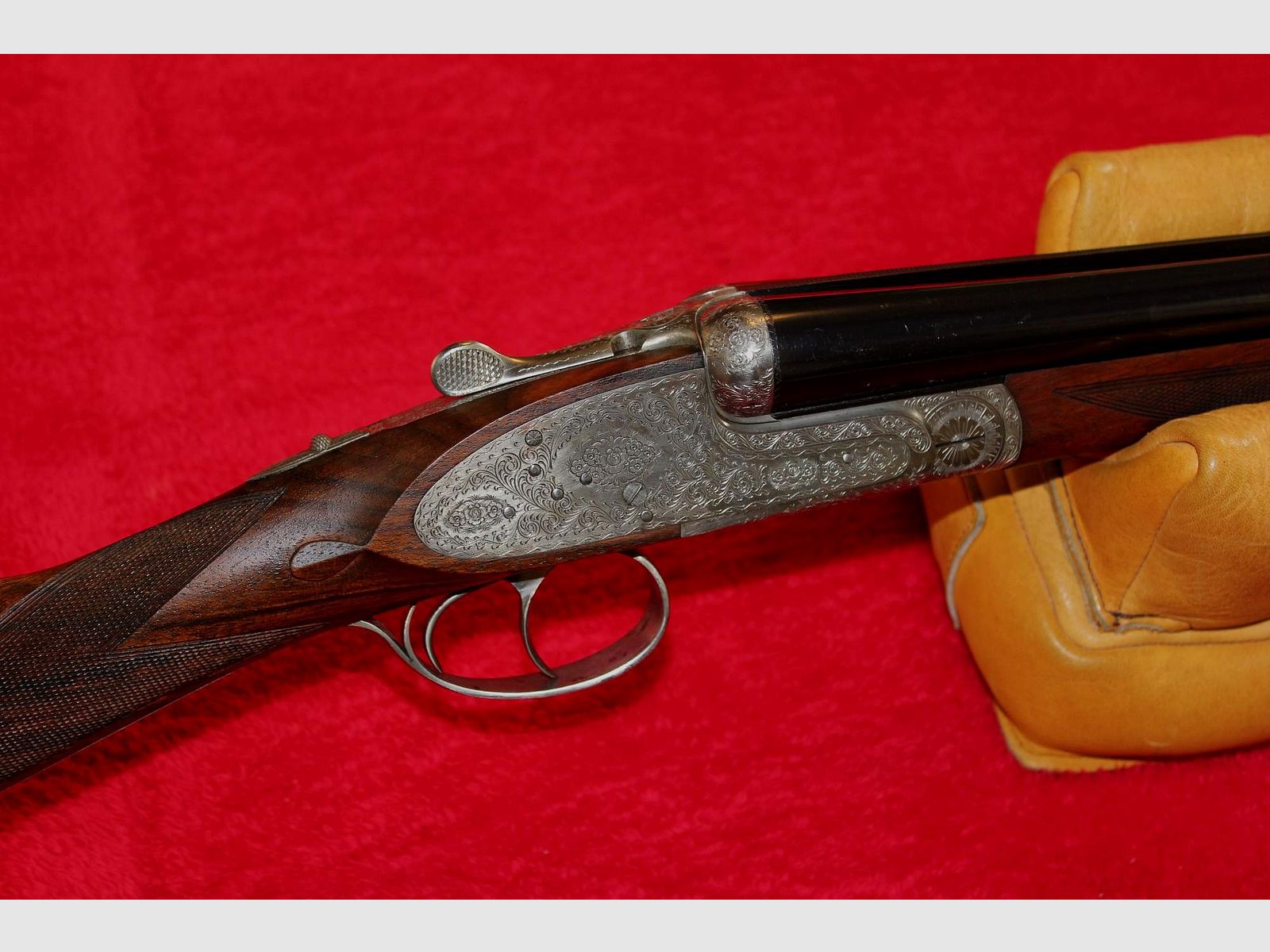 Elegante Seitenschlossflinte der Firma Grulla,  Mod. San Remo