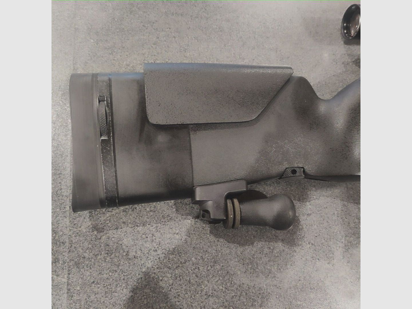 maßgefertigte Büchse - Rem 700 Action / schwerer Edelstahllauf / HS Precision Schaft Kal.: .338 RUM, Bild 4 von 8