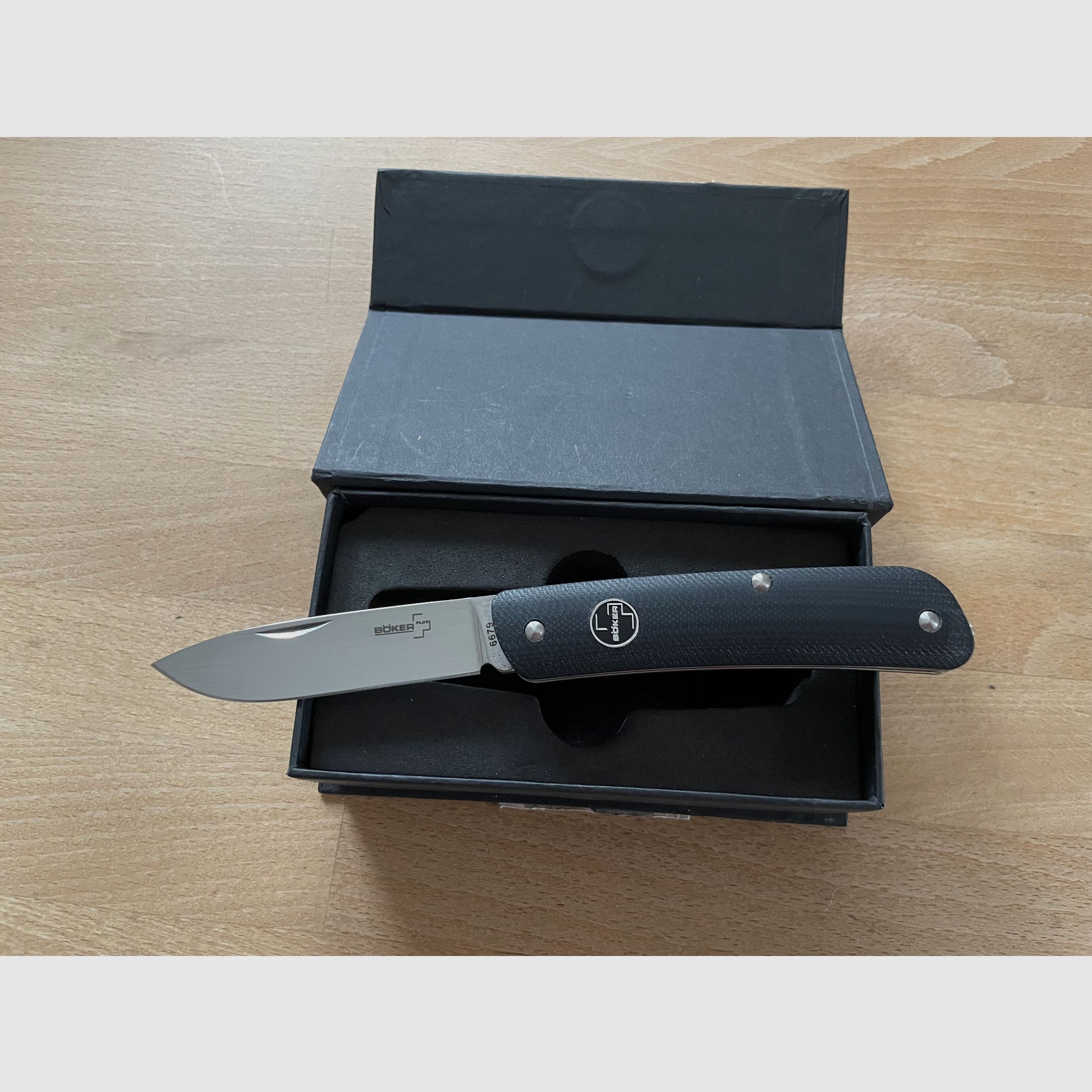 Böker Tech Tool City 1