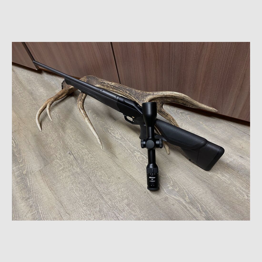 Blaser R8 Ultimate, with Blaser B2 2-12x50 iC S, with rail