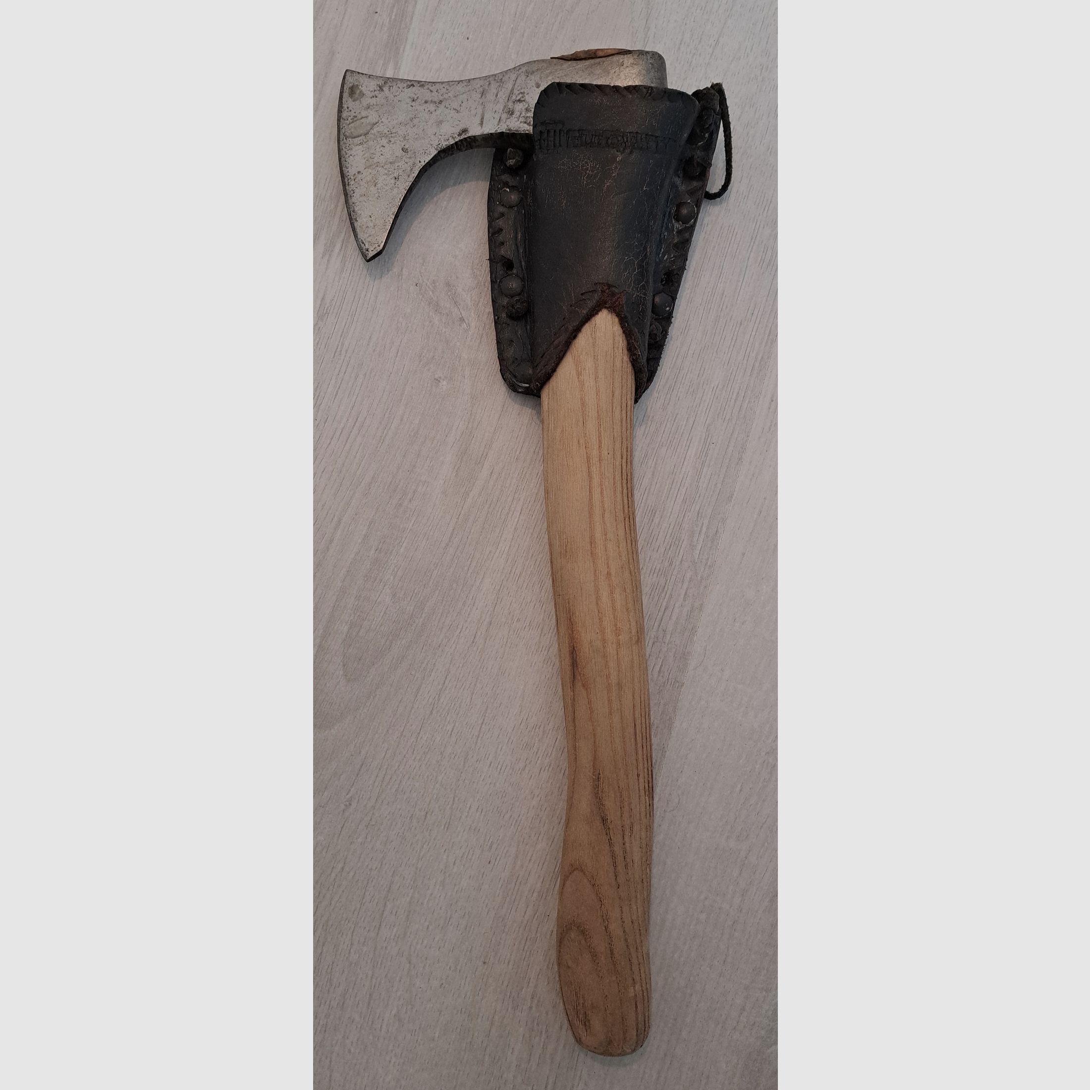 Axe, axe with belt holster