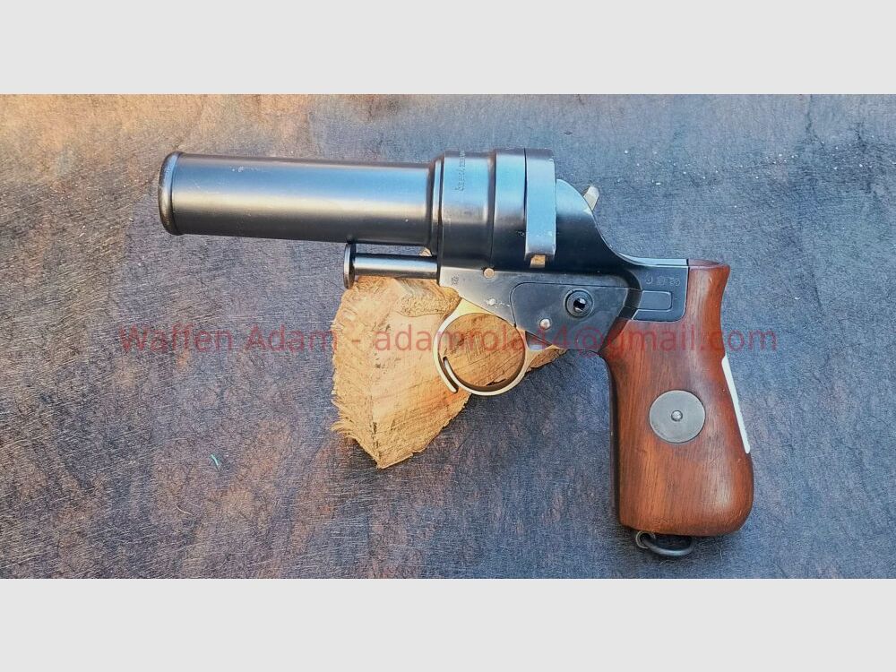 CZECH ARMS CO. EN PRAGA Modelo VZ.30 Pistola de señal