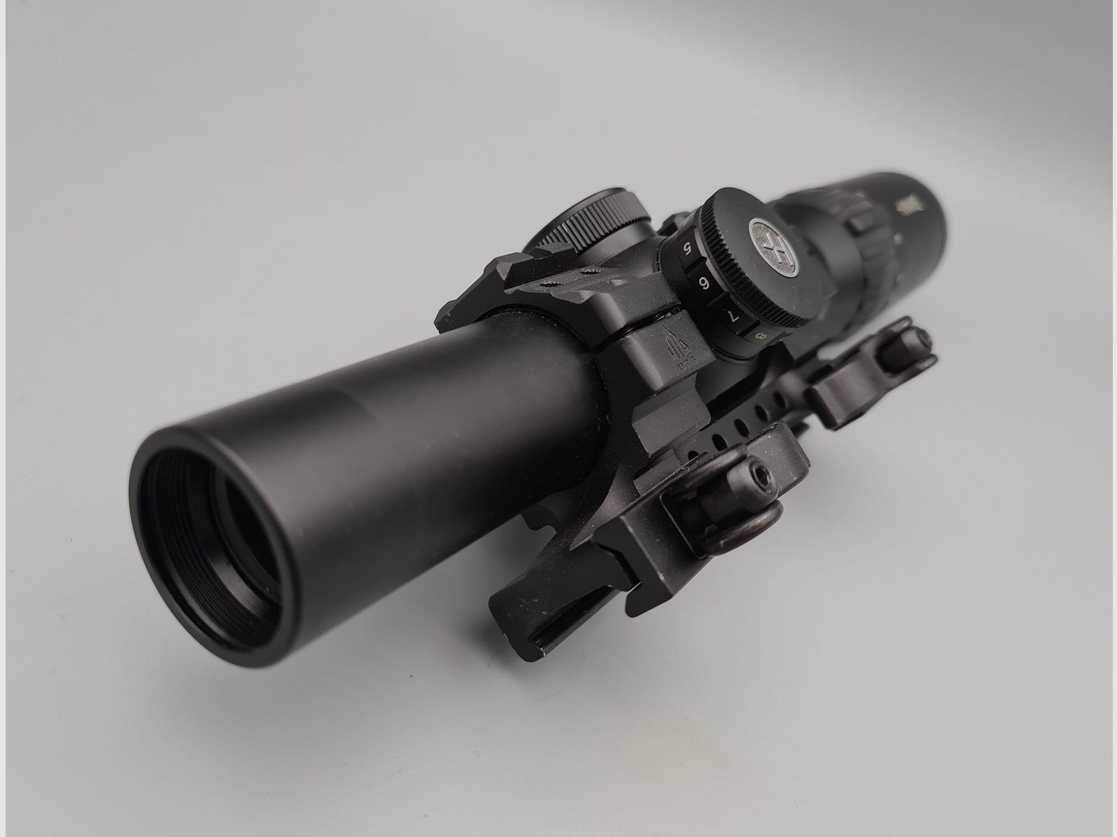 Hawke Frontier 1-6x30 Drückjagdglas LPVO mit Absehen L4A - Zielfernrohr