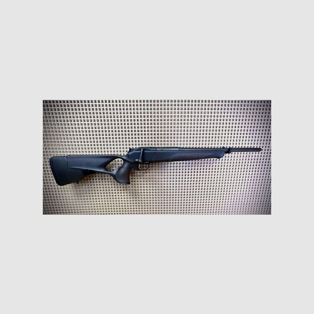 BLASER R8 ULTIMATE LEDER / VERSCHIEDENE KALIBER / LL 47cm / M15X1 / Goldener Abzug / Alu-LRS2 Kammer