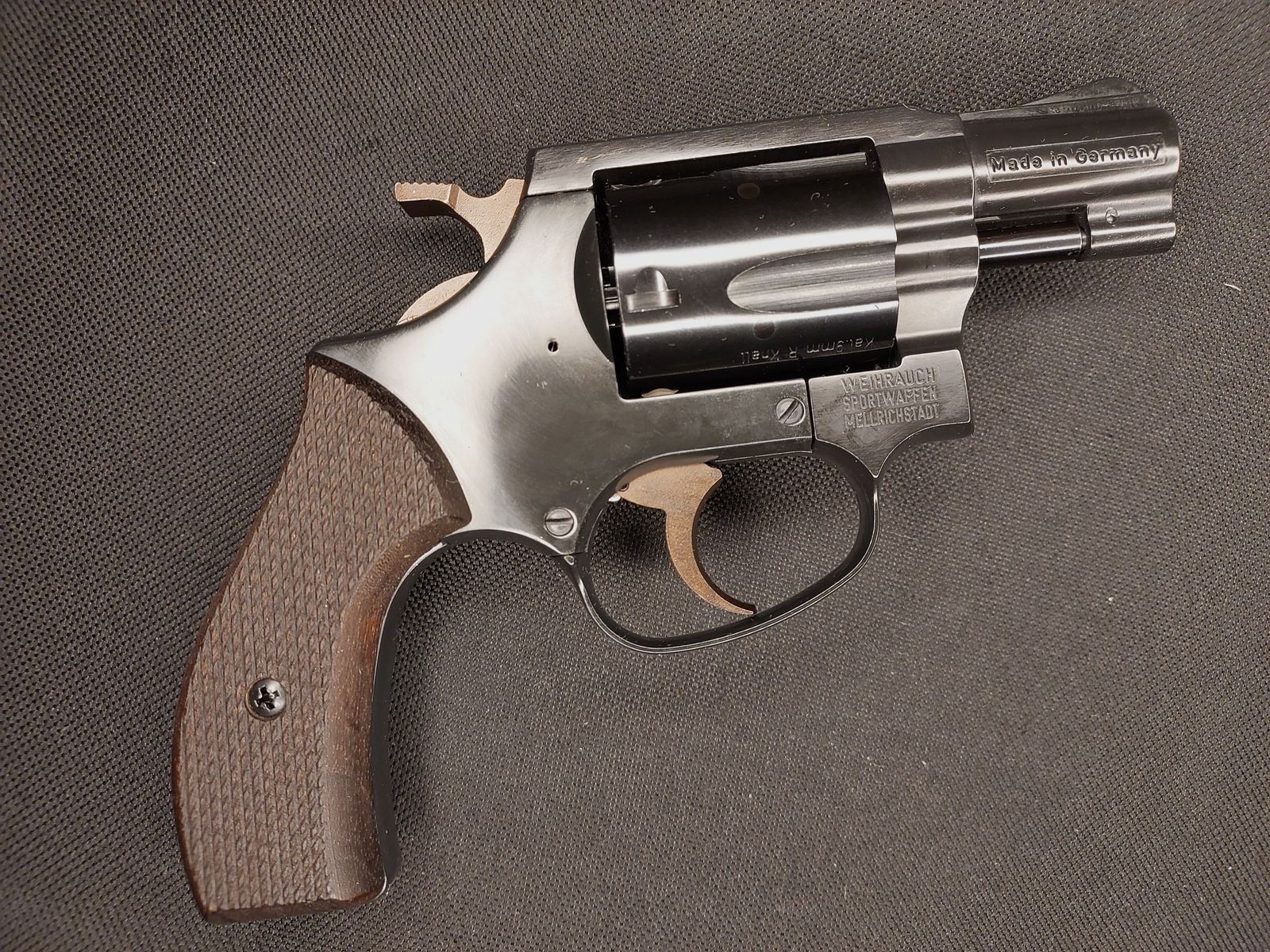 Weihrauch HW37 Kal. 9mm R.K. (PTB 887) OVP mit Holzgriffen - NEU (Arminius HW 37)