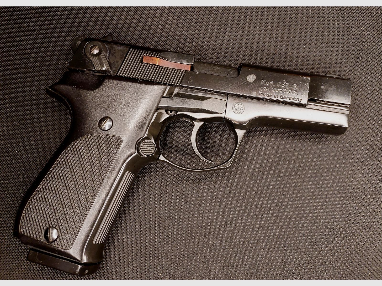 Walther P88-9 (P 88 Compact) blank firing pistol 9mm P.A.K. black (PTB 764)