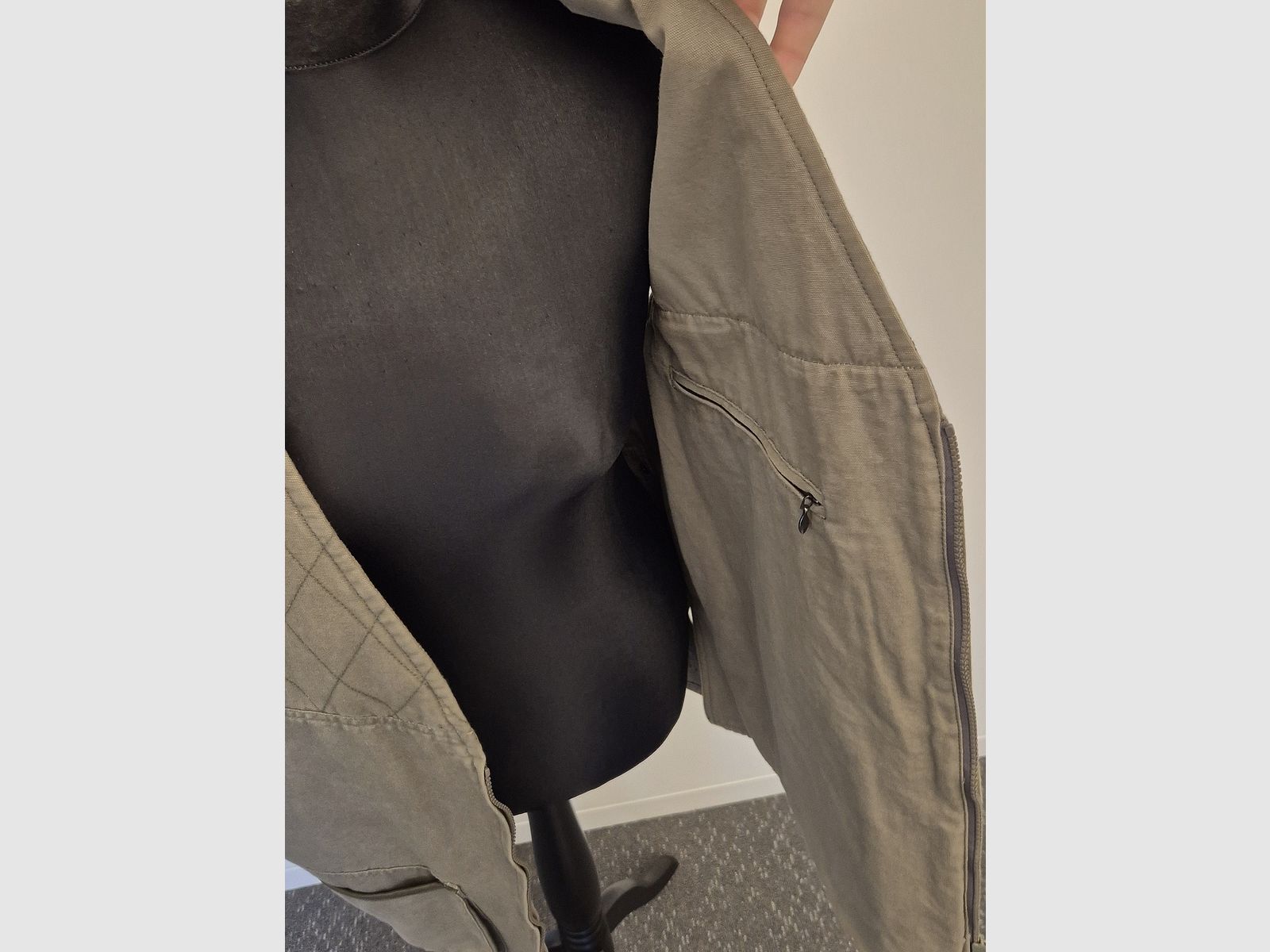 Vendo giubbotto da tiro maschile Rascher in condizioni pari al nuovo taglia 56