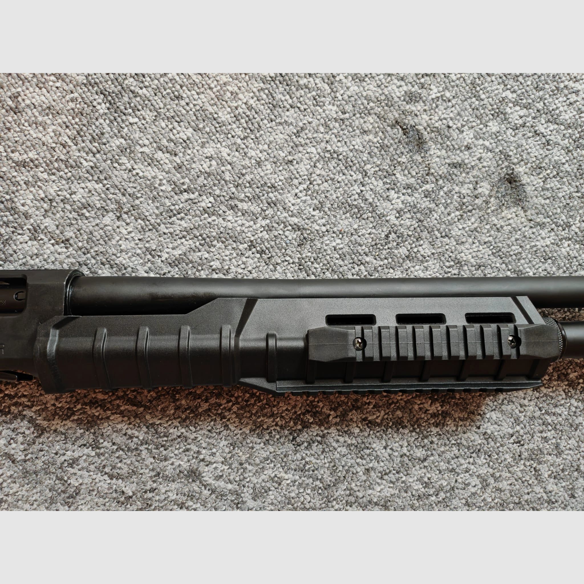 Poignée avant pour fusil à plomb Steel Defender .68 RAM de MWM Gillmann | compatible également avec les modèles Hatsan Escort | 2 versions différentes | NEUF