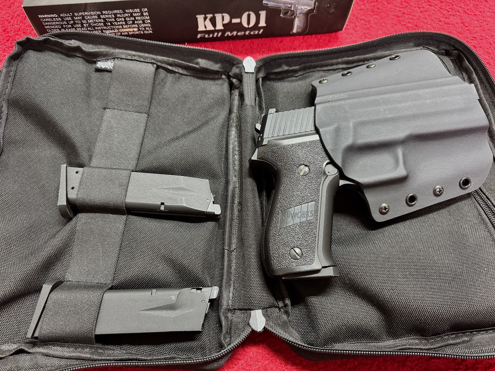 KJ Works KP-01 SIG P226 Vollmetall Gas Blow Back Airsoft GBB 6mm + Tasche-Holster - 3 Magazine 