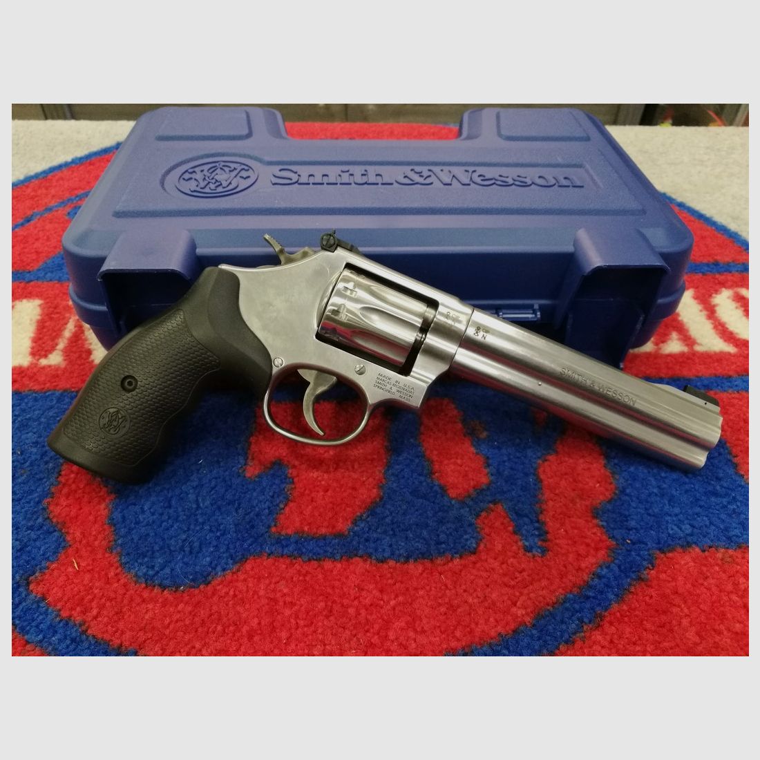 Smith & Wesson 617 kal. 22 LR, zdjęcie 3 z 3