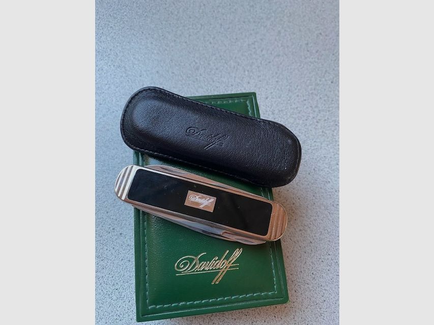 Davidoff Zigarrenschneider Zigarrenbohrer Messer Zigarren Cutter Victorinox, passend zur Rolex