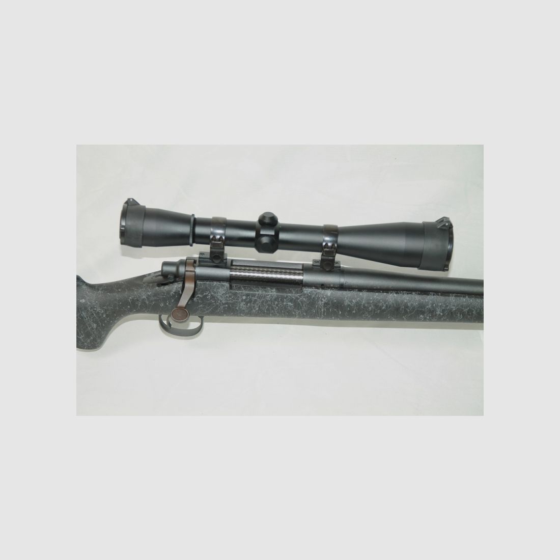 Remington 700 SENDERO Kal. .300Win Mag mit ZF Scharfschützengewehr