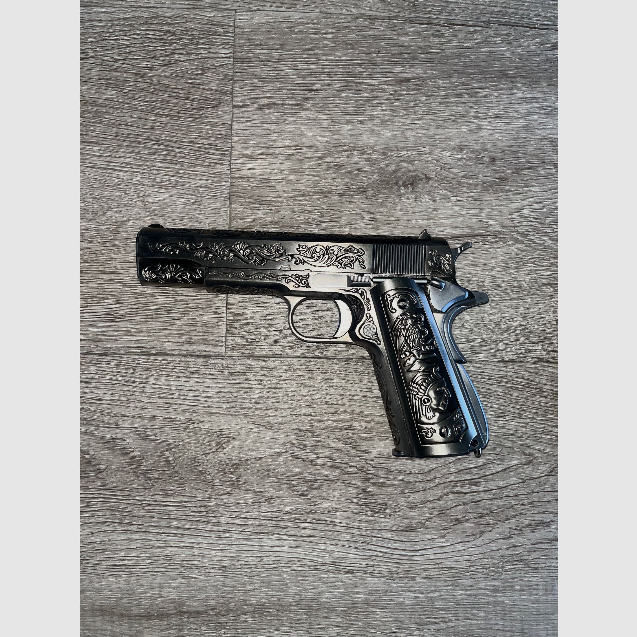  1911 GBB Vollmetall mit Gravuren