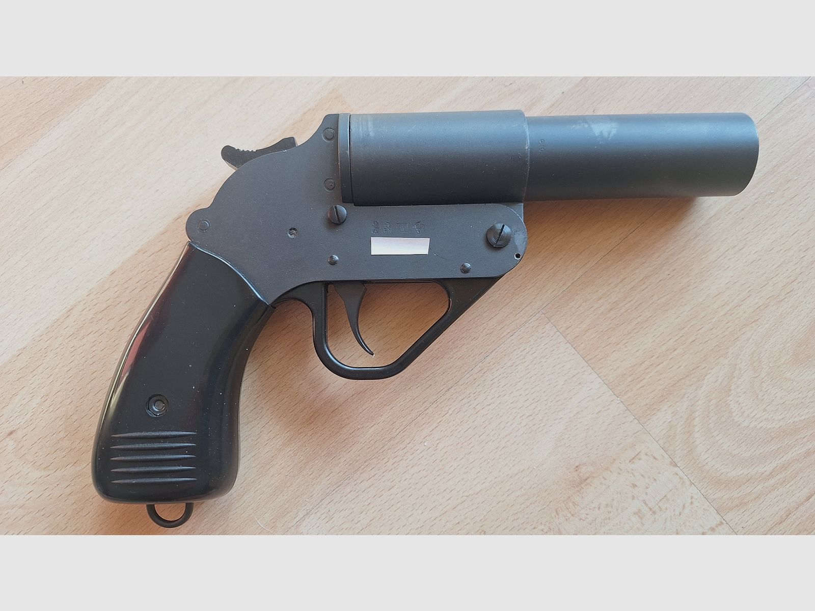 Adler AP73 Signalpistole kal. 4 / 26,5 mm – stan jak nowy, zdjęcie 1 z 3