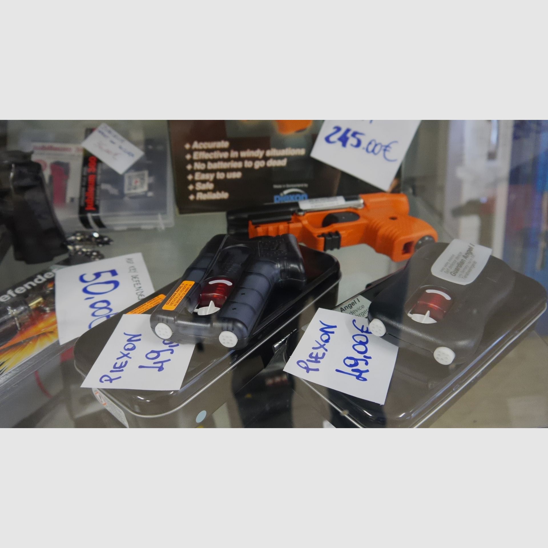 Spray de pimienta para defensa personal, imagen 1 de 2