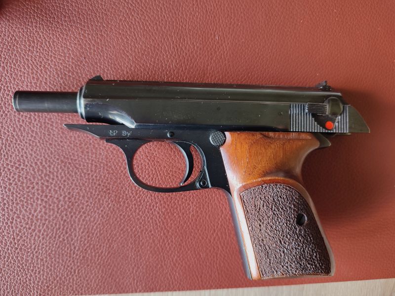 Walther PP Cal. 7,65 - Nill Griffschalen