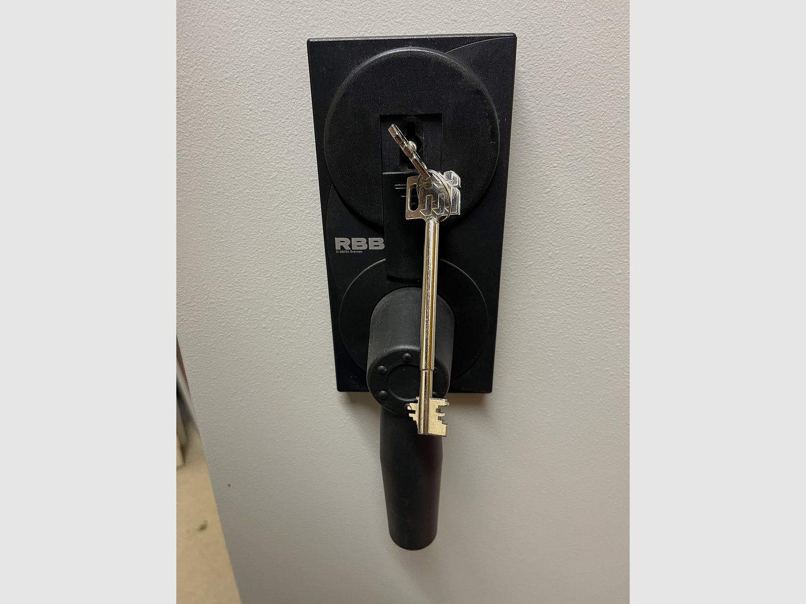 Armoire à armes / Coffre-fort / Armoire à munitions